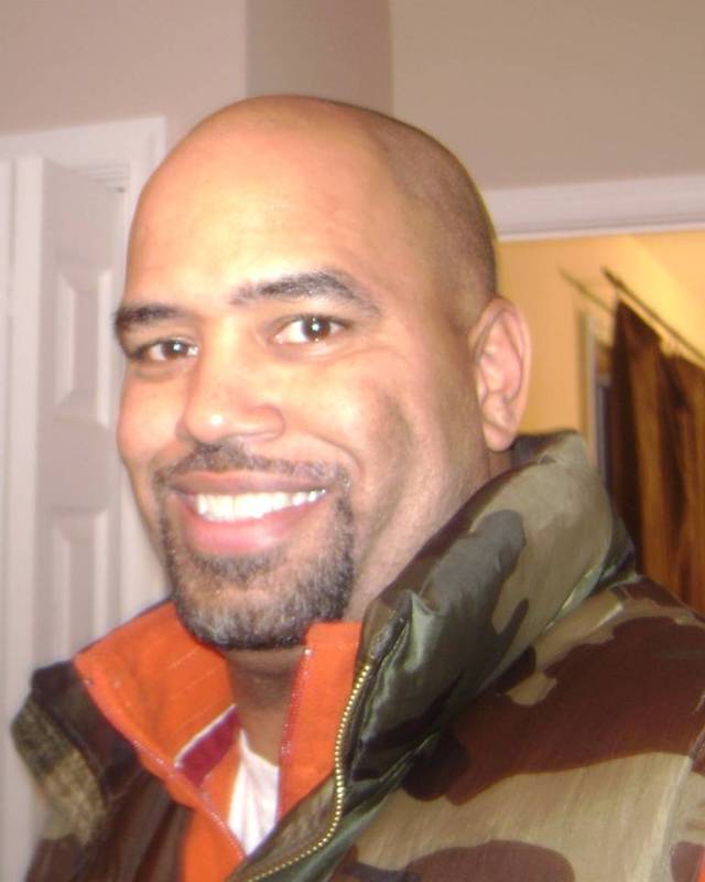 Date this good-looking United States man Dwayne from St. Charles US6293