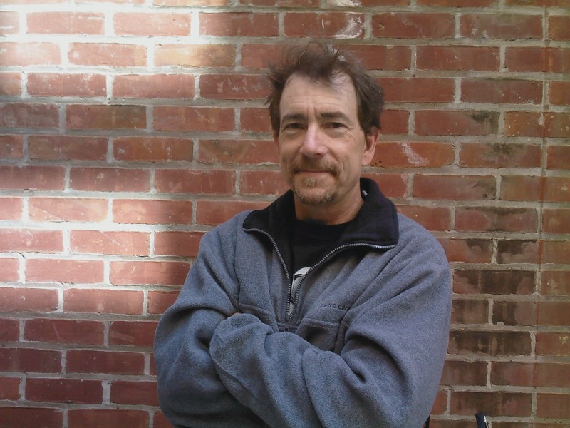 Date this charming United States man Chuck from Concord US6341