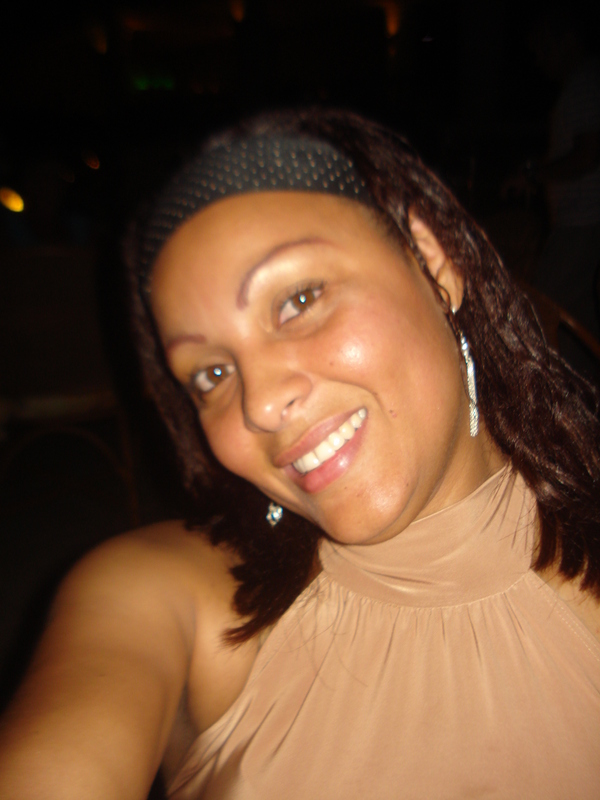 Date this happy Dominican Republic girl Carina from Santo Domingo DO4510