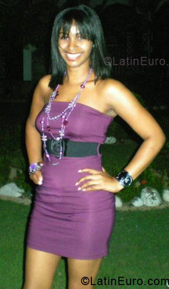 Date this young Dominican Republic girl Lucier from Santo Domingo DO5820