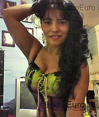 Date this georgeous Colombia girl Clara Maria from Bello CO4445