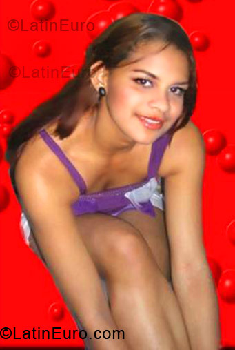 Date this sensual Dominican Republic girl Vianna vanessa from Santiago DO4566