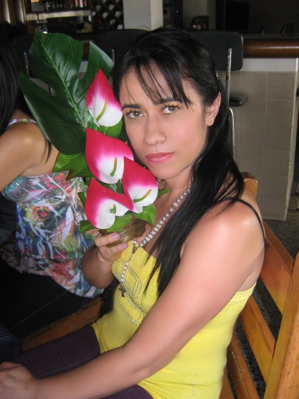 Date this charming Colombia girl Patricia from Medellin CO4475