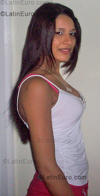 Date this beautiful Dominican Republic girl Lency Maria from Santo Domingo DO4604
