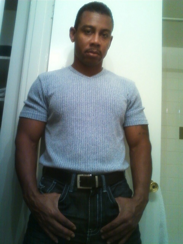 Date this nice looking United States man Quentin from Orlando US6513