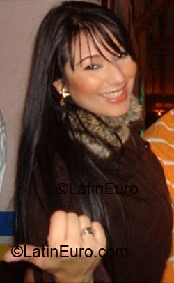 Date this hot Colombia girl Pelinegra from Medellin CO4925