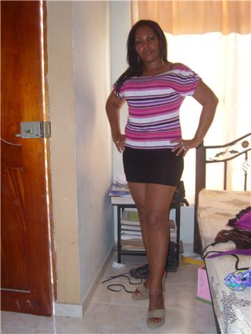 Date this gorgeous Colombia girl Helen from Cartagena CO4616