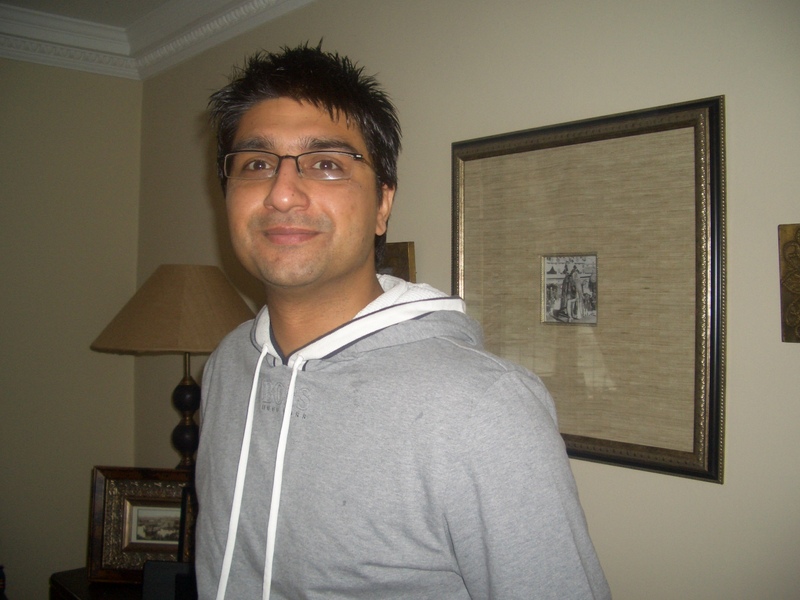 Date this sensual United Kingdom man PenthouseSmiles from London GB381