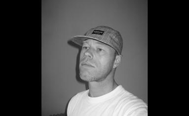 Date this gorgeous Netherlands man Willem from Amsterdam NL121