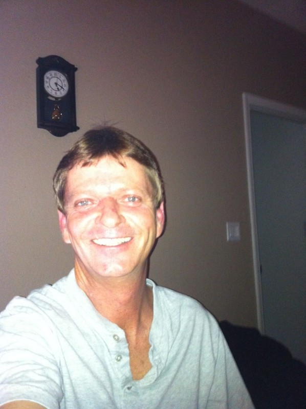 Date this funny United States man Dennis from Miami US6884