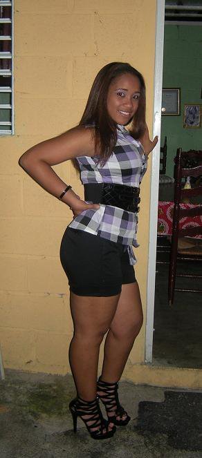 Date this hot Dominican Republic girl Elizabeth from Santiago DO4863