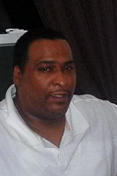 Date this georgeous United States man Walter from Framingham US7088