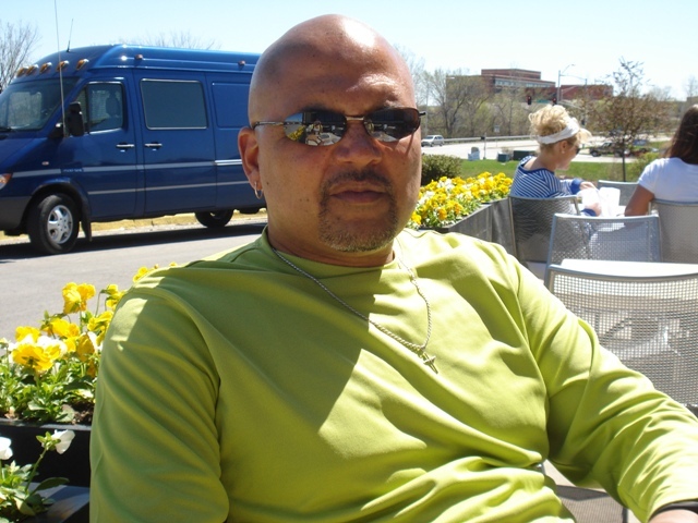 Date this lovely United States man Kc111 from Saint Louis US7220