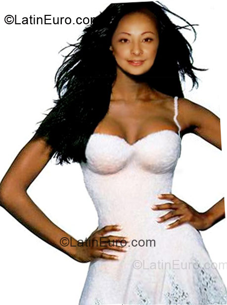 Date this exotic Colombia girl Johanna from Bogota CO4870