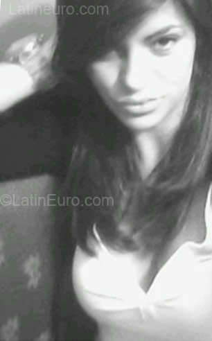 Date this hot Colombia girl Cata from Sogamoso CO4886