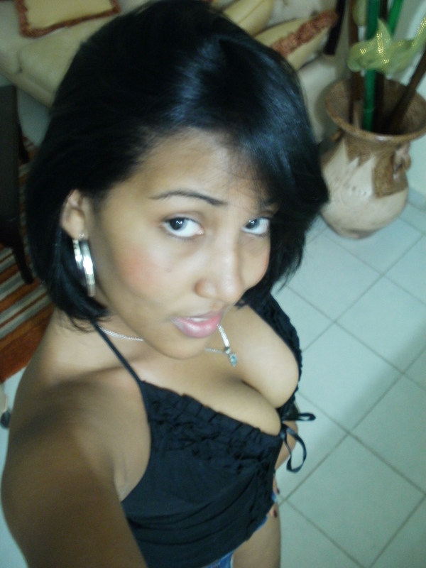 Date this young Dominican Republic girl Vanessa from Santo Domingo DO5009