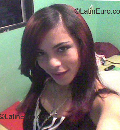 Date this exotic Dominican Republic girl Asley from  DO5038