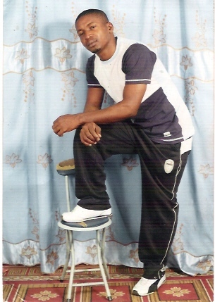 Date this beautiful Cameroon man Juniorfostar from Douala CM93