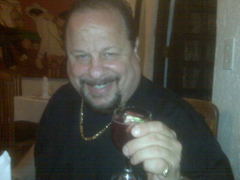 Date this passionate United States man Italiano from Long Beach US7453