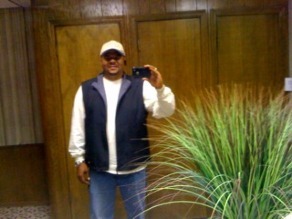 Date this good-looking United States man Damon from Oklahoma City US7477