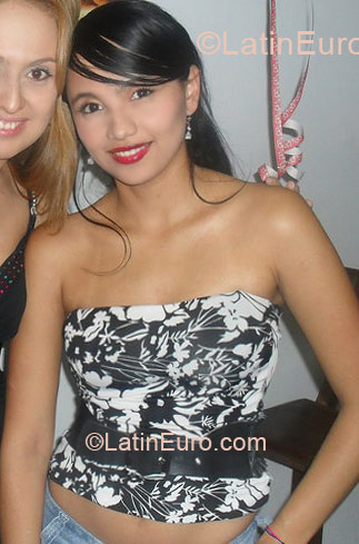 Date this exotic Colombia girl Astrid Viviana from Medellin CO6396