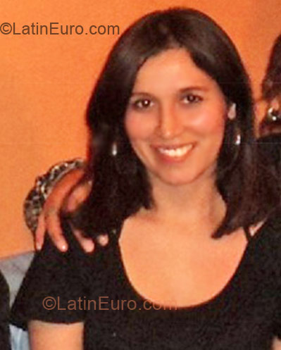 Date this voluptuous Peru girl Jacqueline from Lima PE335