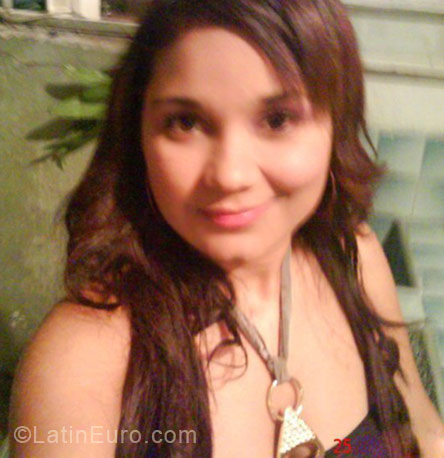 Date this pretty Colombia girl Silvia marina from Cali CO5118