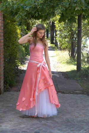 Date this nice looking Dominican Republic girl Elena from Santiago DO5195