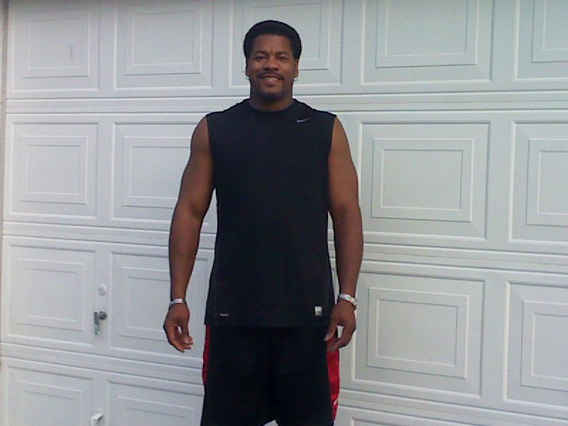 Date this passionate United States man Robert from Jacksonville US7609
