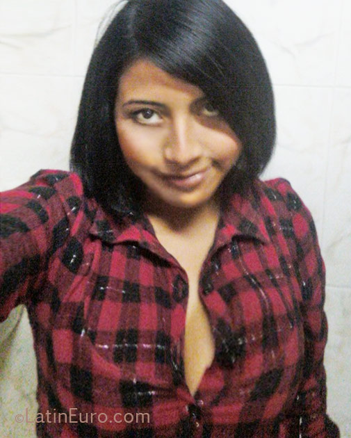 Date this lovely Guatemala girl Brbara from Guatemala GT9
