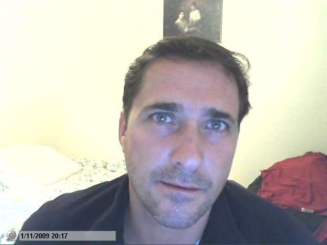 Date this young France man Silversnake from C****auroux FR103