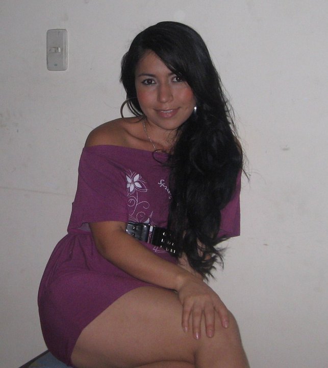 Date this exotic Colombia girl Paola from Armenia CO5221
