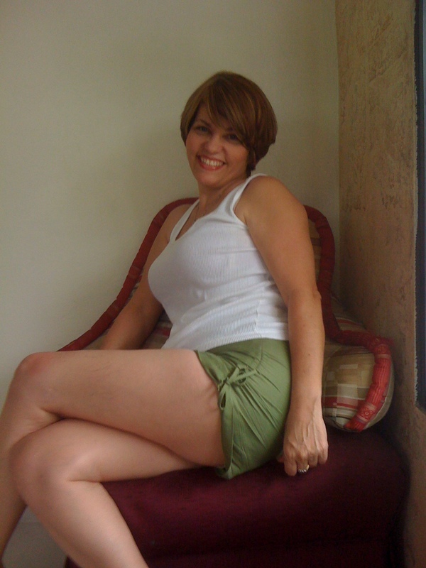 Date this nice looking Dominican Republic girl Sarah Margarita from Santo Domingo DO5281