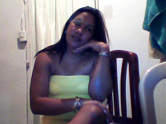 Date this foxy Dominican Republic girl Miladys from Santo Domingo DO5316