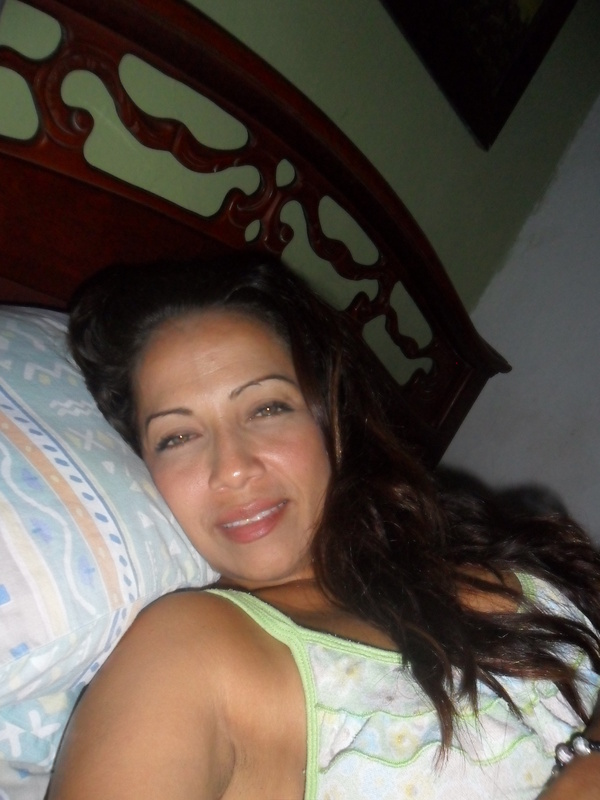 Date this tall Colombia girl Claudia patrici from Barranquilla CO5355