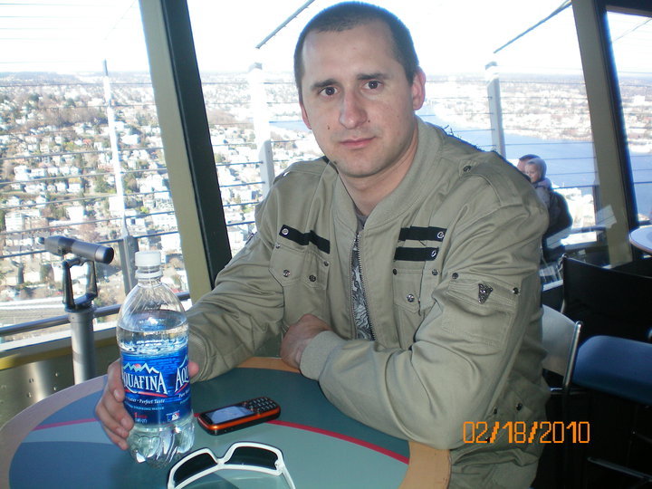 Date this cute United States man Besko82 from Portland US7878