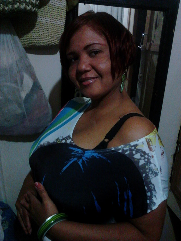 Date this gorgeous Dominican Republic girl Francia from La Romama DO5357