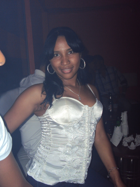 Date this fun Dominican Republic girl Cesarina from Republica Dominicana DO5361