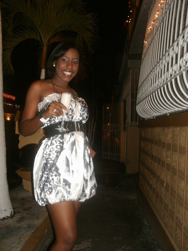 Date this tall Puerto Rico girl Yelondria from San Juan DO5367