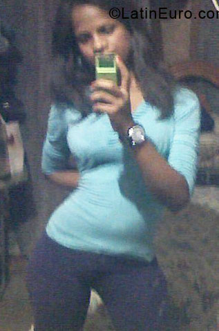 Date this cute Dominican Republic girl Sara rosario from Mao.valverde DO5382