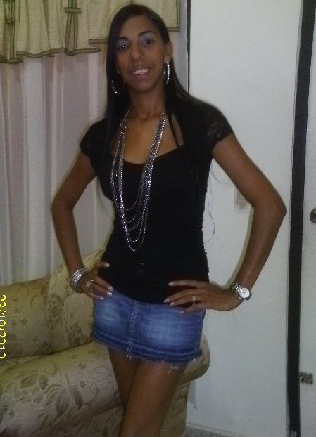 Date this young Dominican Republic girl La flaca from Santo Domingo DO5476