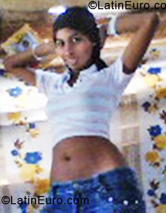 Date this hot Colombia girl Diana from Barranquilla CO7282
