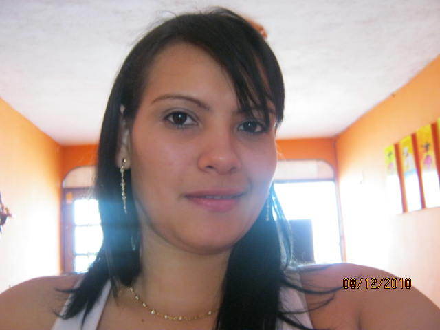 Date this athletic Colombia girl Jessica from Monteria CO5520