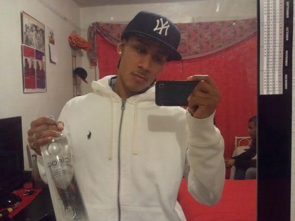 Date this charming United States man Alex from Brooklyn US8110