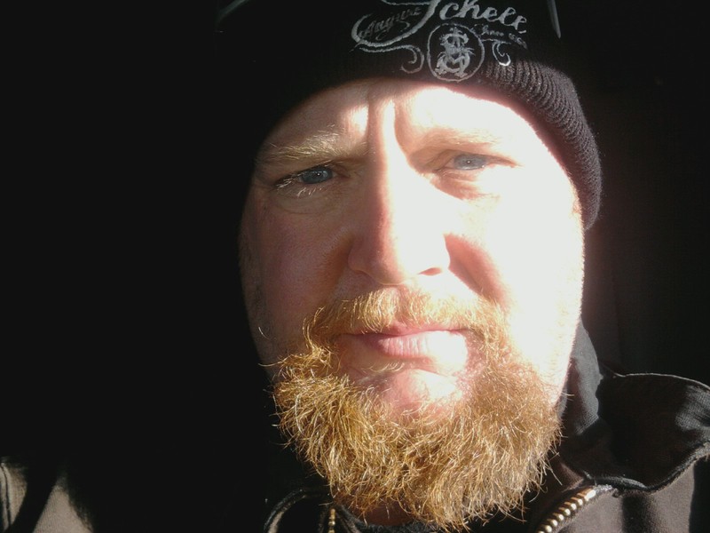 Date this fun United States man Todd from New Ulm US8116