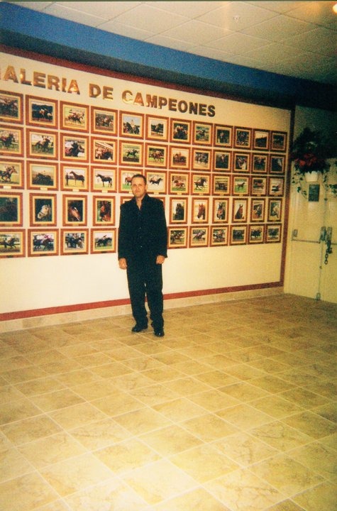 Date this young Puerto Rico man Alucard from Luquillo PR63