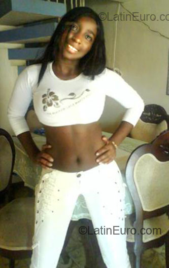 Date this exotic Colombia girl Jenni from Cali CO5577