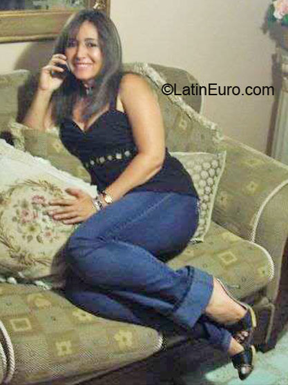 Date this sensual Colombia girl Sandra from Cali CO5593