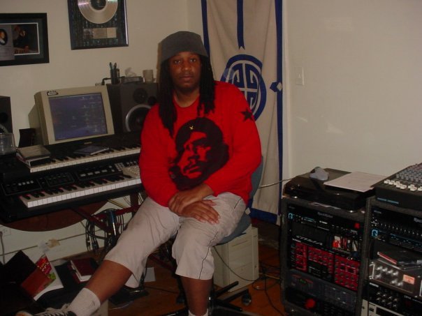 Date this voluptuous United States man Duane from Chicago US8276