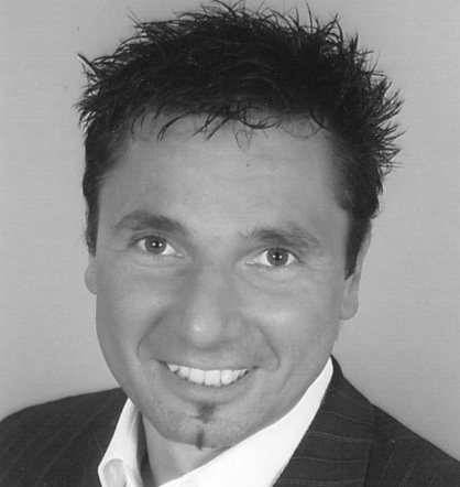 Date this beautiful Austria man Peter from Vienna AT32